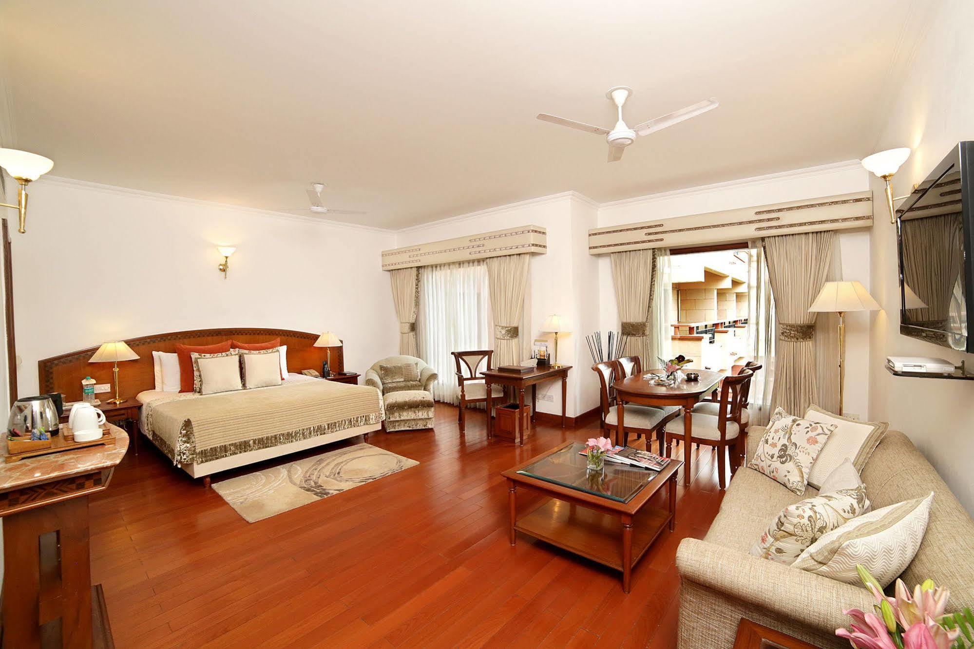 Jaypee Palace Hotel Agra  Luaran gambar